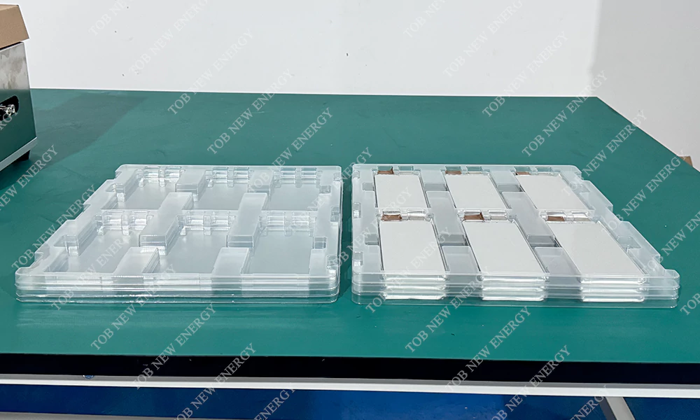 Customized Thermoforming Plastic Tray for Battery Cells Transport Customized Thermoforming Plastic Tray for Battery Cells Transport