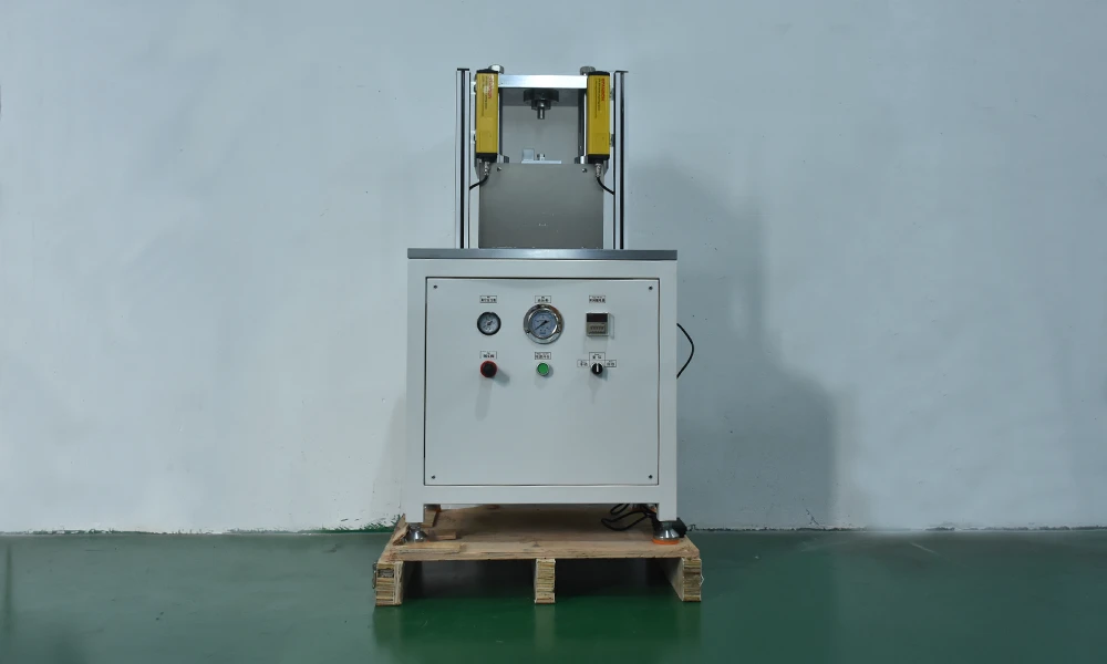 Electric Riveting Machine for Supercapacitor Caps