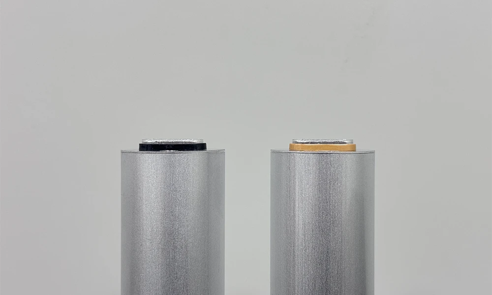 33135 Tabless Sodium-ion Cylindrical Battery Case Kit