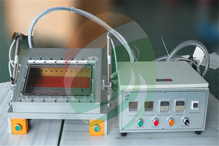 Lithium-Ionen-Akku Vakuumiermaschine